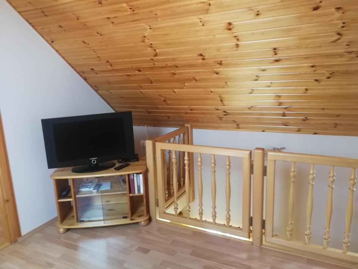 Rezi Bottyahat Guesthouse מראה חיצוני תמונה